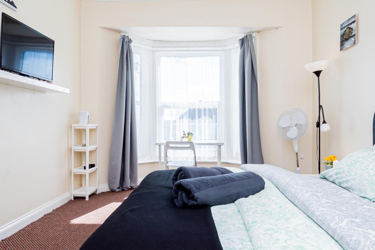 Shirley House 1, Guest House, Self Catering, Self Check In With Smart Locks, Use Of Fully Equipped Kitchen, Walking Distance To Southampton Central, Excellent Transport Links, Ideal For Longer Stays Dış mekan fotoğraf