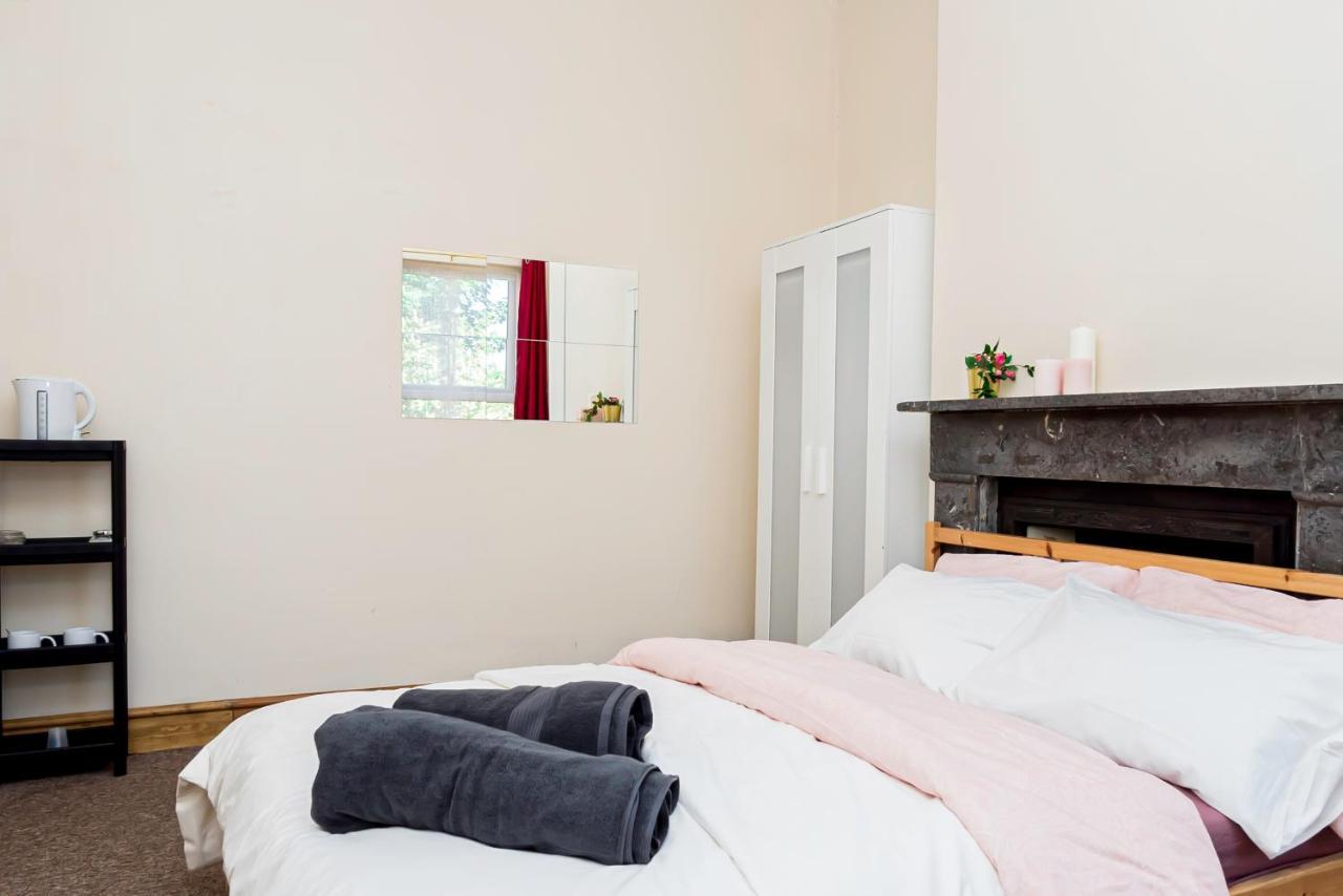 Shirley House 1, Guest House, Self Catering, Self Check In With Smart Locks, Use Of Fully Equipped Kitchen, Walking Distance To Southampton Central, Excellent Transport Links, Ideal For Longer Stays Dış mekan fotoğraf