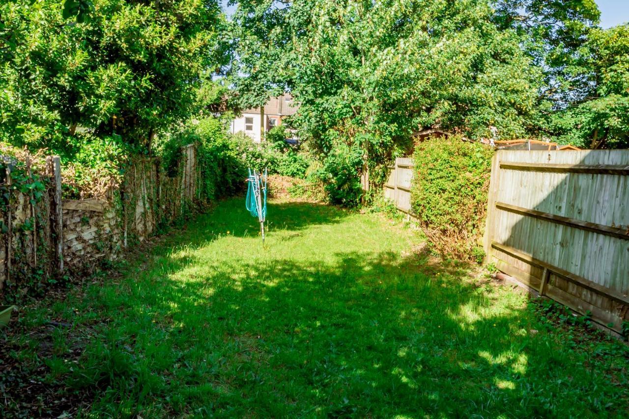 Shirley House 1, Guest House, Self Catering, Self Check In With Smart Locks, Use Of Fully Equipped Kitchen, Walking Distance To Southampton Central, Excellent Transport Links, Ideal For Longer Stays Dış mekan fotoğraf